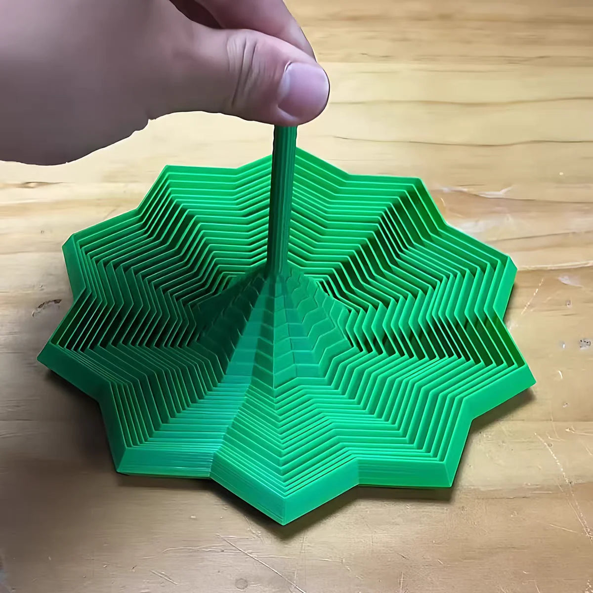 3D printed Fidget Star - Geometric Stress Relief Ornament